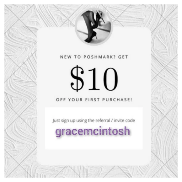 ✨5/$25✨ Kendall and Kylie geometric print crop top - Picture 7 of 7